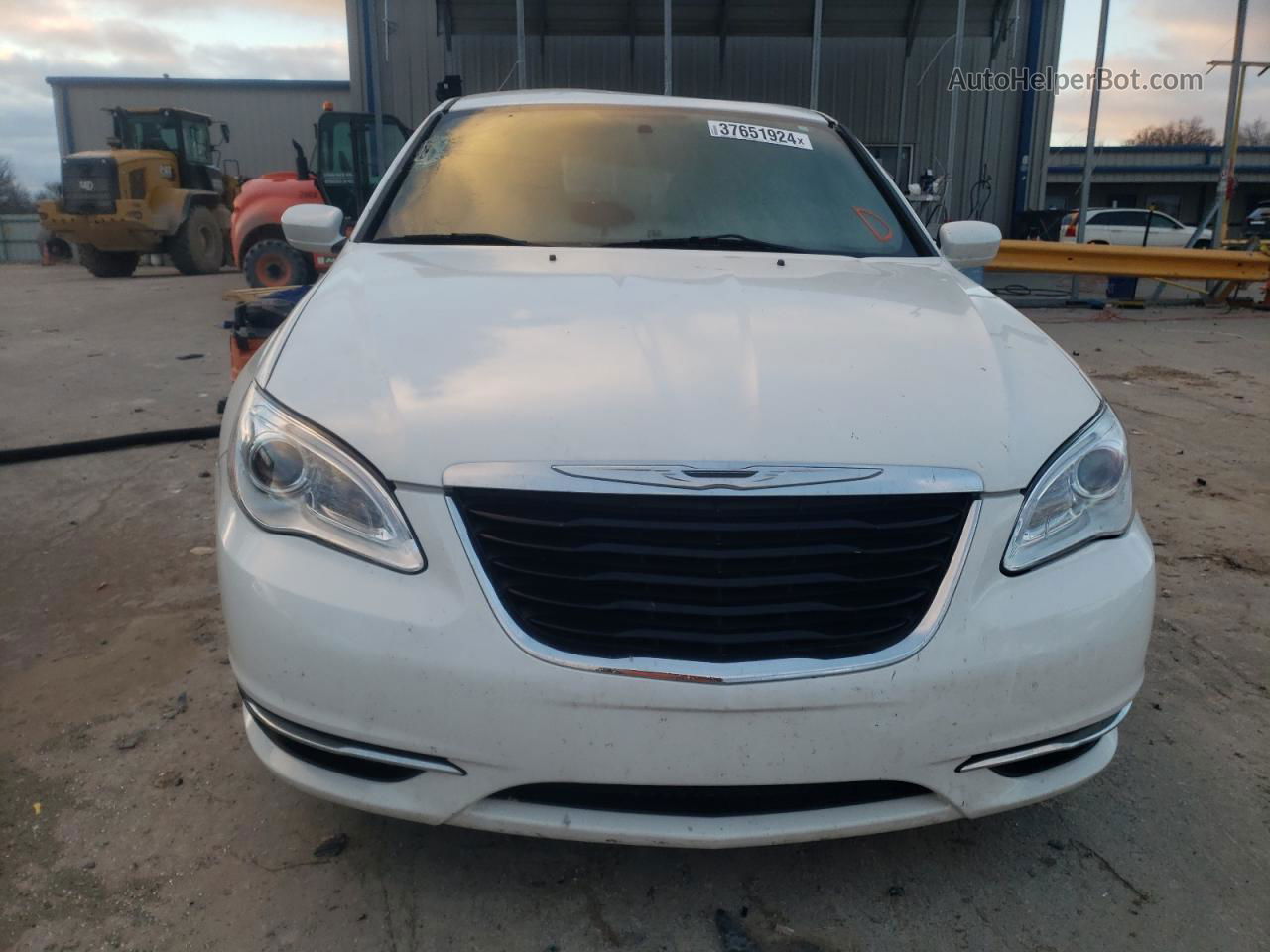 2014 Chrysler 200 Lx White vin: 1C3CCBAB6EN210794