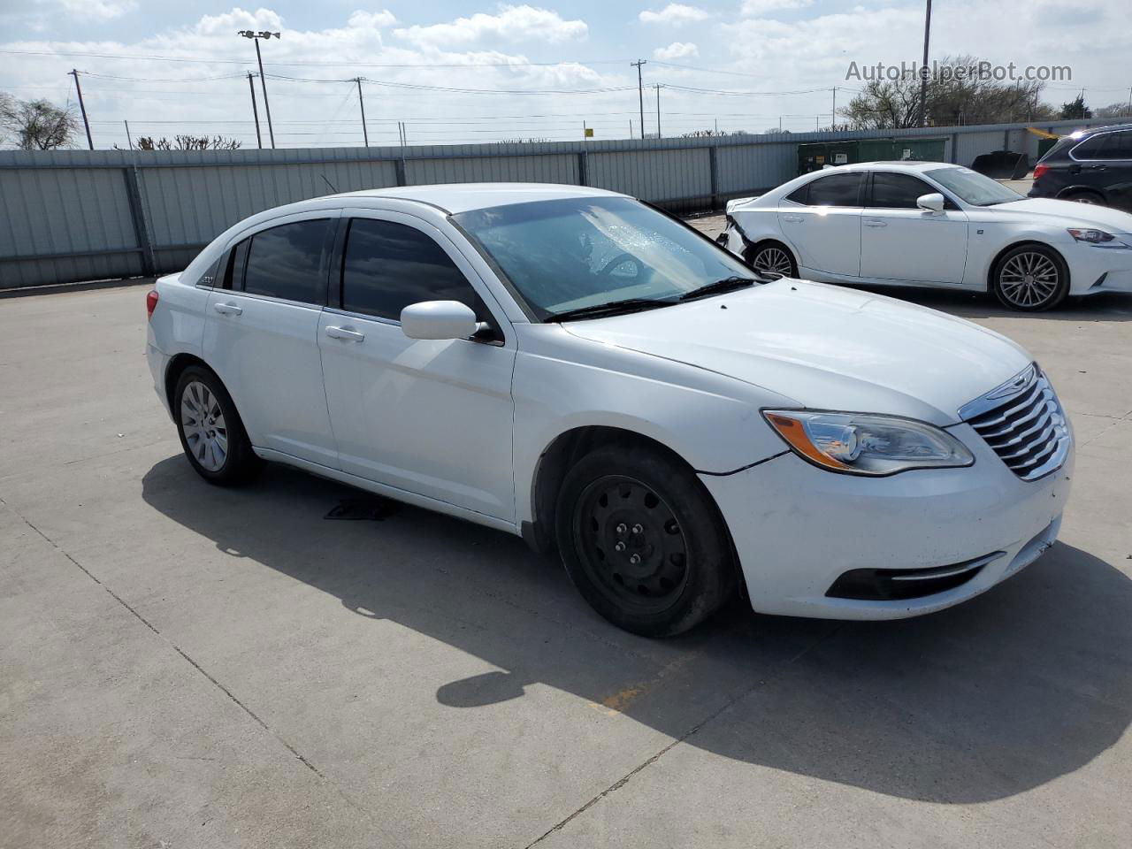 2014 Chrysler 200 Lx White vin: 1C3CCBABXEN124291