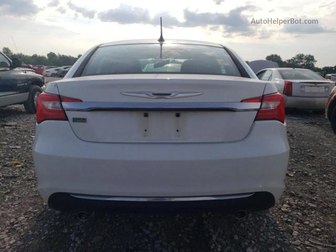 2014 Chrysler 200 Lx White vin: 1C3CCBAG7EN194617