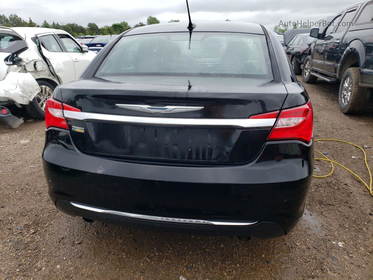 2014 Chrysler 200 Lx Черный vin: 1C3CCBAG9EN163255