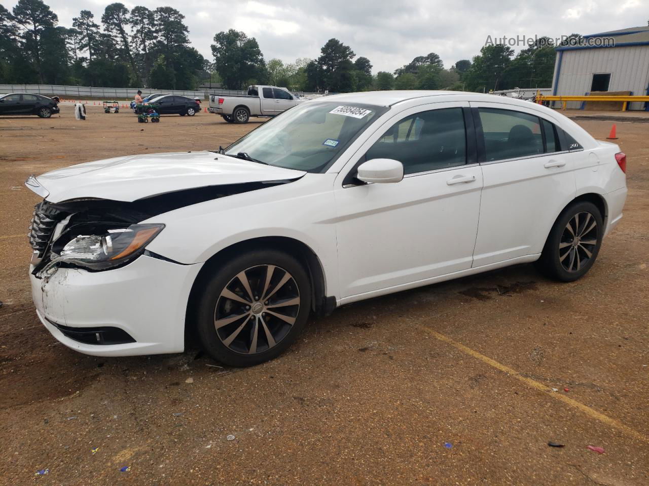 2014 Chrysler 200 Touring Белый vin: 1C3CCBBB1EN107961