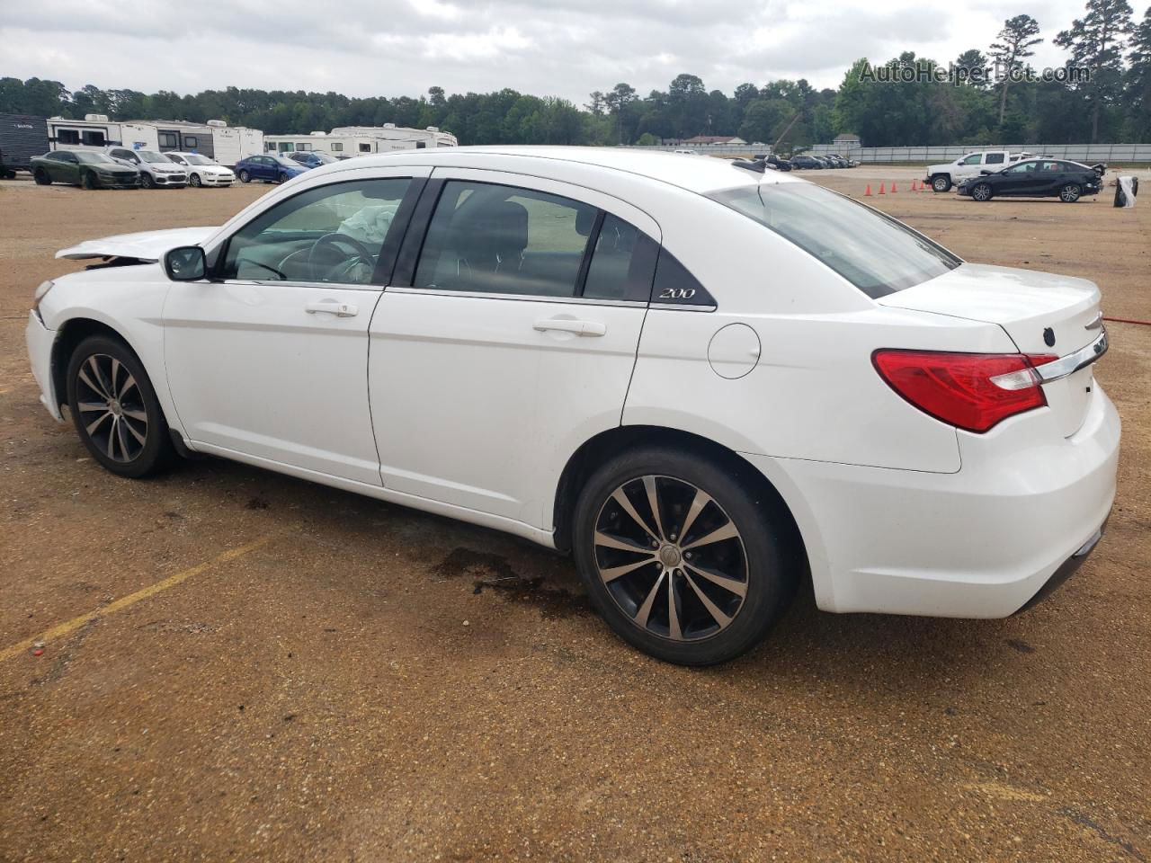 2014 Chrysler 200 Touring Белый vin: 1C3CCBBB1EN107961