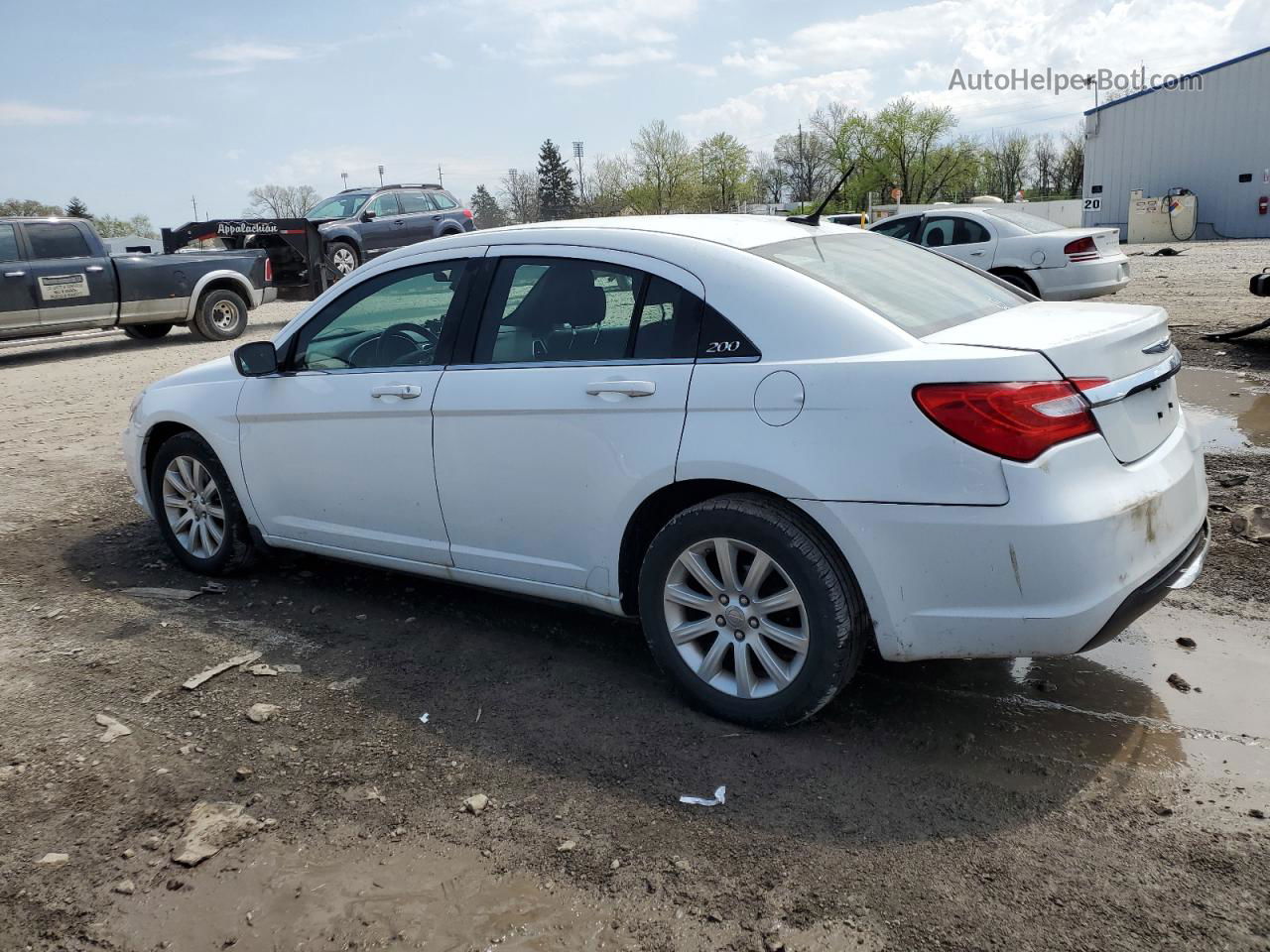 2014 Chrysler 200 Touring Белый vin: 1C3CCBBB1EN128499