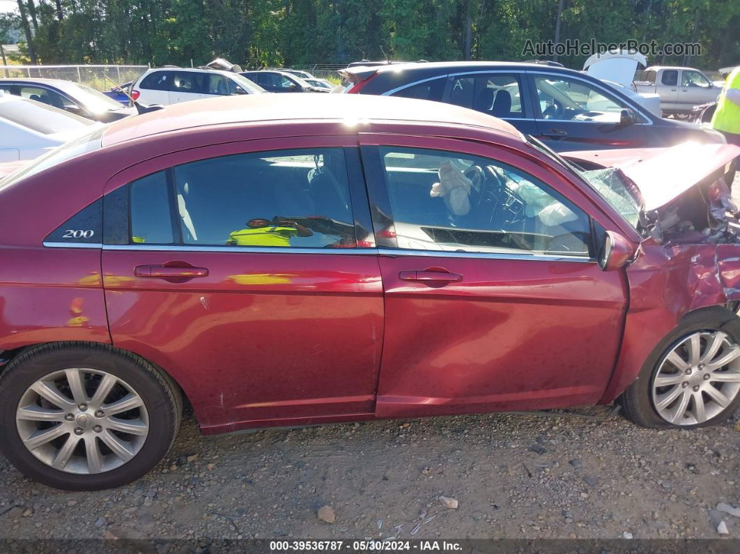 2014 Chrysler 200 Touring Red vin: 1C3CCBBB4EN152439