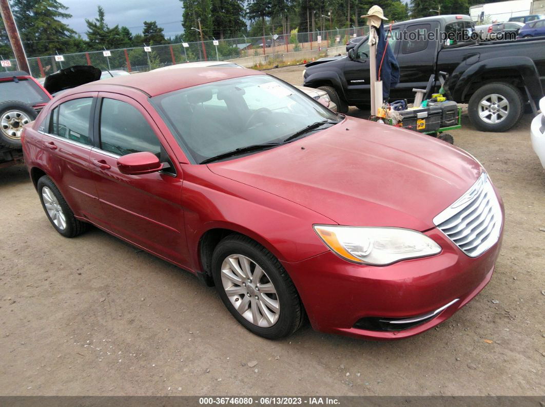 2014 Chrysler 200 Touring Red vin: 1C3CCBBB6EN197138