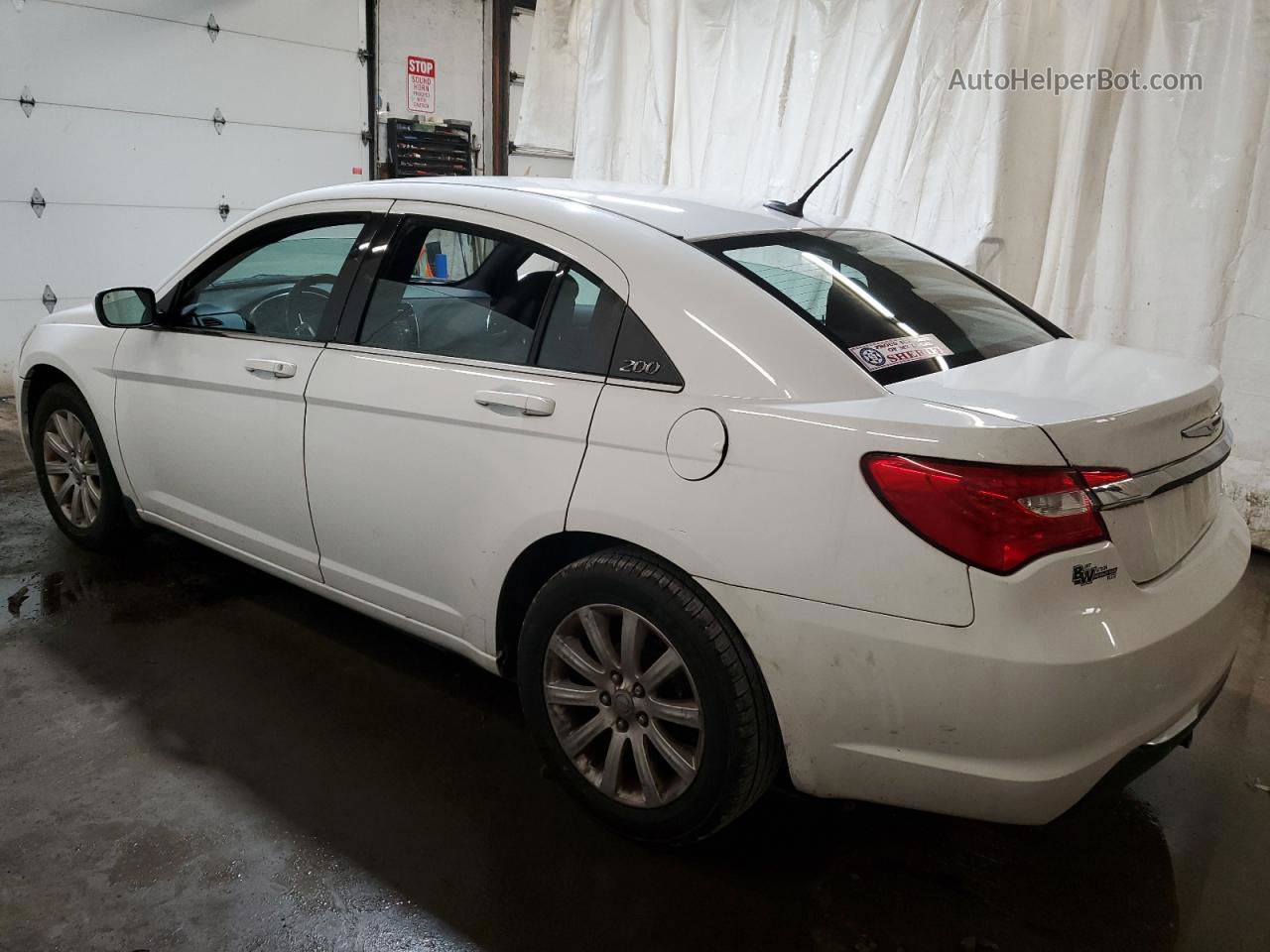 2014 Chrysler 200 Touring White vin: 1C3CCBBB9EN176980