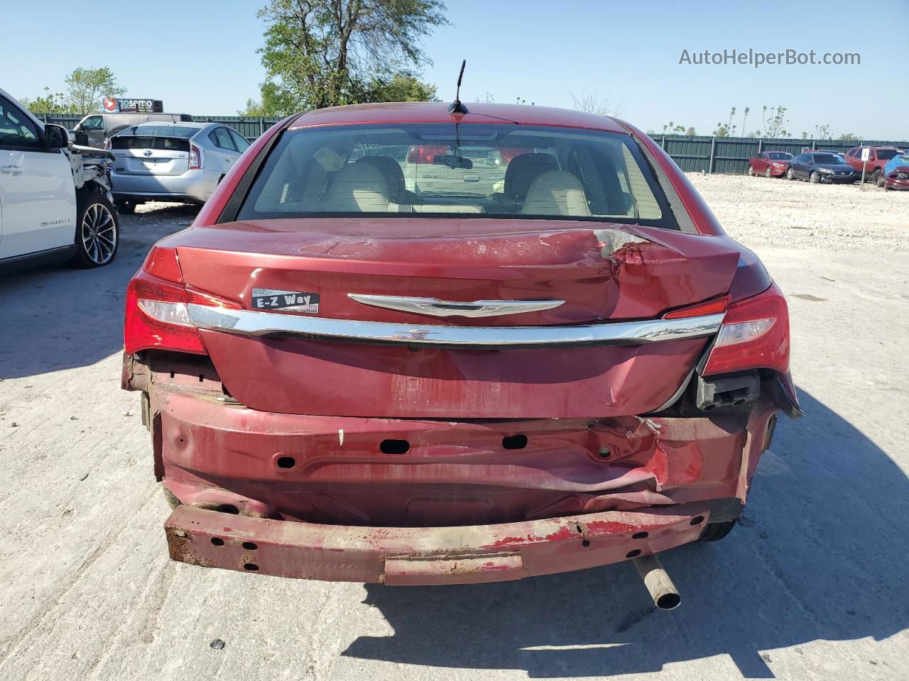 2014 Chrysler 200 Touring Maroon vin: 1C3CCBBBXEN204656