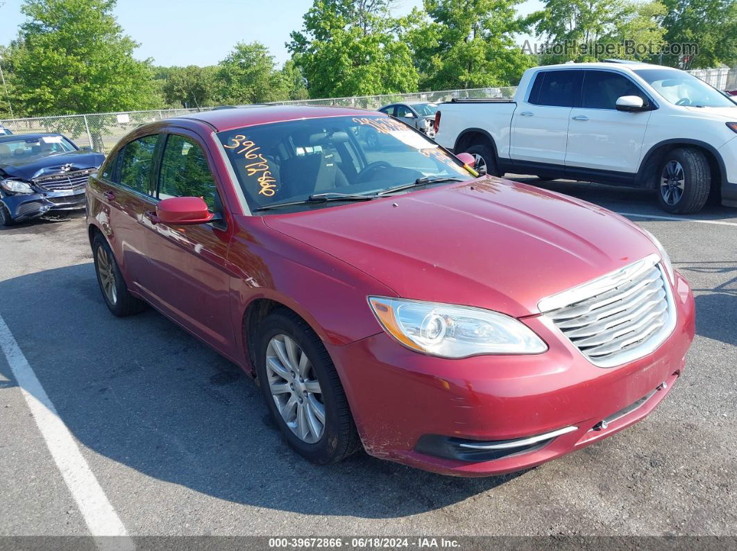 2014 Chrysler 200 Touring Red vin: 1C3CCBBG2EN115403