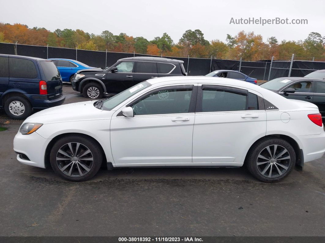 2014 Chrysler 200 Touring White vin: 1C3CCBBG2EN153326