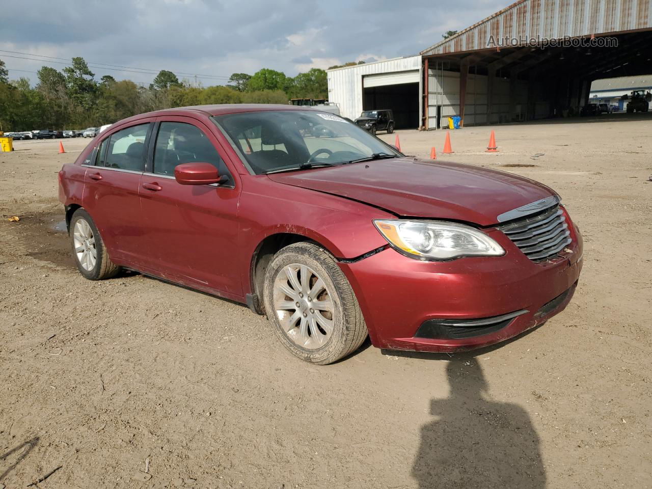 2014 Chrysler 200 Touring Maroon vin: 1C3CCBBG5EN106310