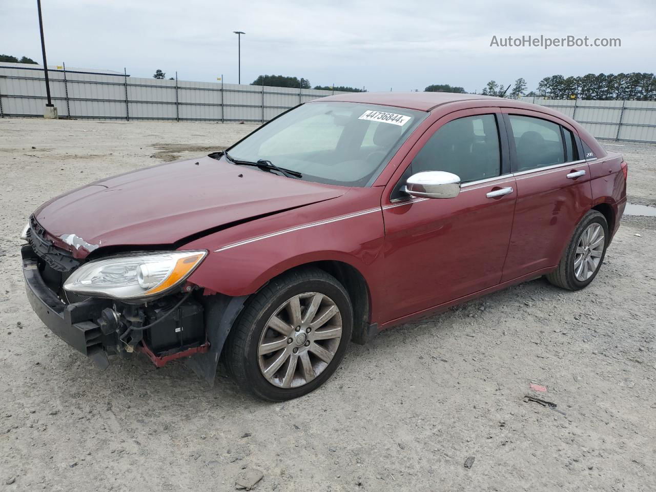 2014 Chrysler 200 Touring Red vin: 1C3CCBBG6EN106560