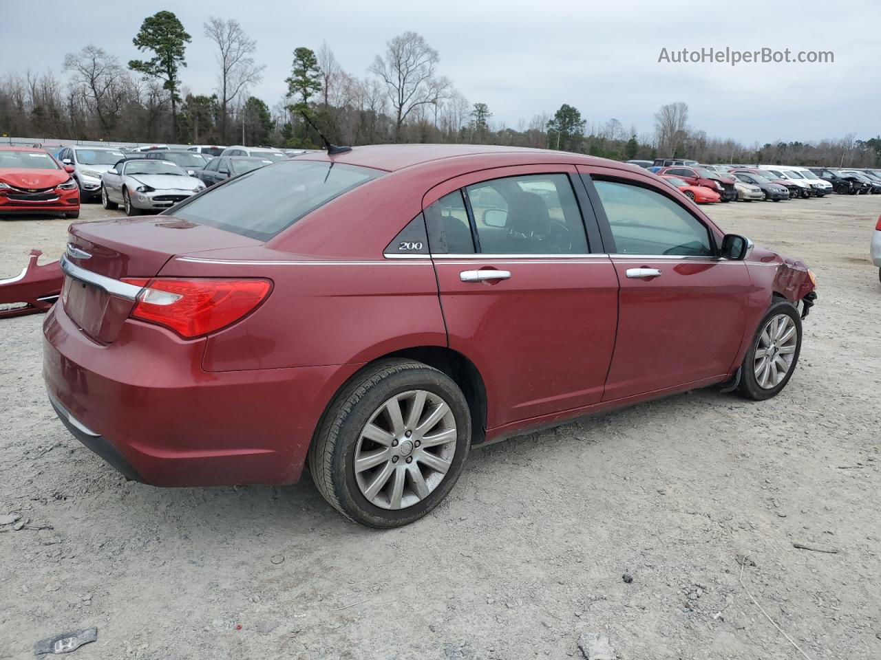 2014 Chrysler 200 Touring Red vin: 1C3CCBBG6EN106560