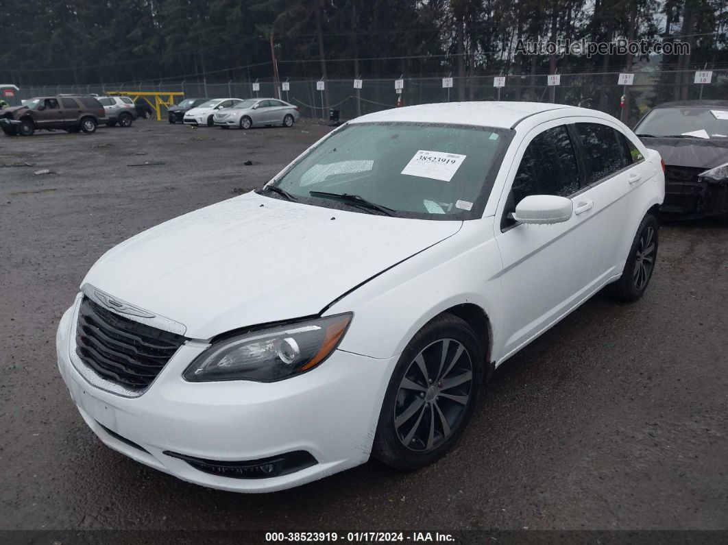 2014 Chrysler 200 Touring White vin: 1C3CCBBGXEN120462