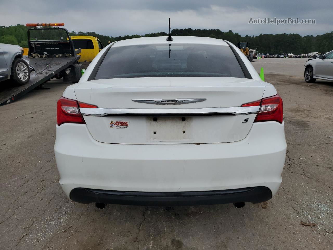 2014 Chrysler 200 Limited White vin: 1C3CCBCG0EN115480