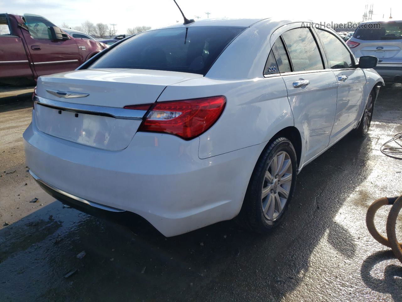 2014 Chrysler 200 Limited White vin: 1C3CCBCG1EN159553