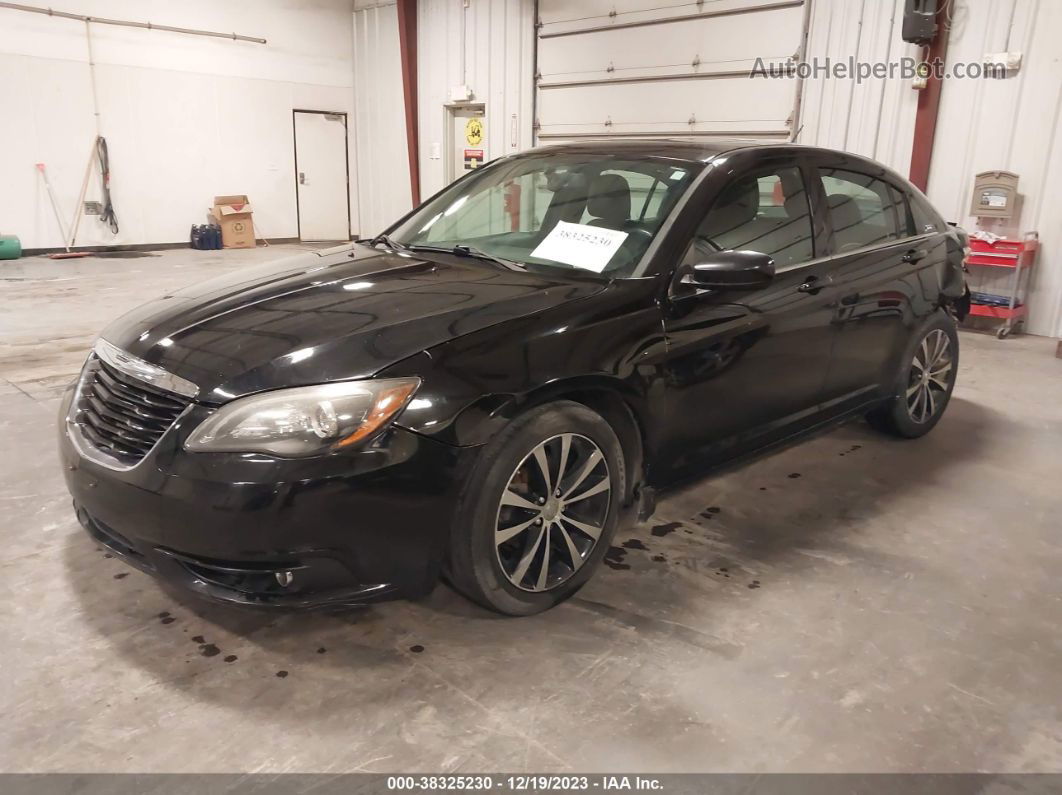 2014 Chrysler 200 Limited Черный vin: 1C3CCBCG2EN135827