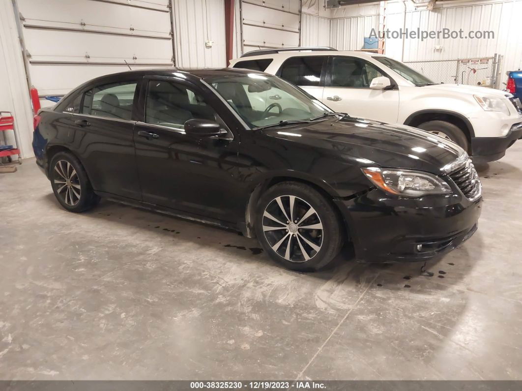 2014 Chrysler 200 Limited Черный vin: 1C3CCBCG2EN135827