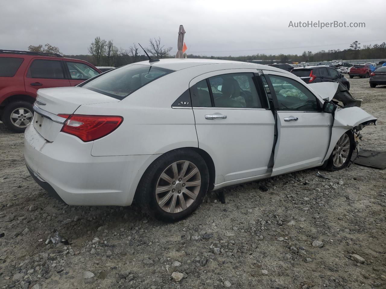 2014 Chrysler 200 Limited White vin: 1C3CCBCG2EN151820