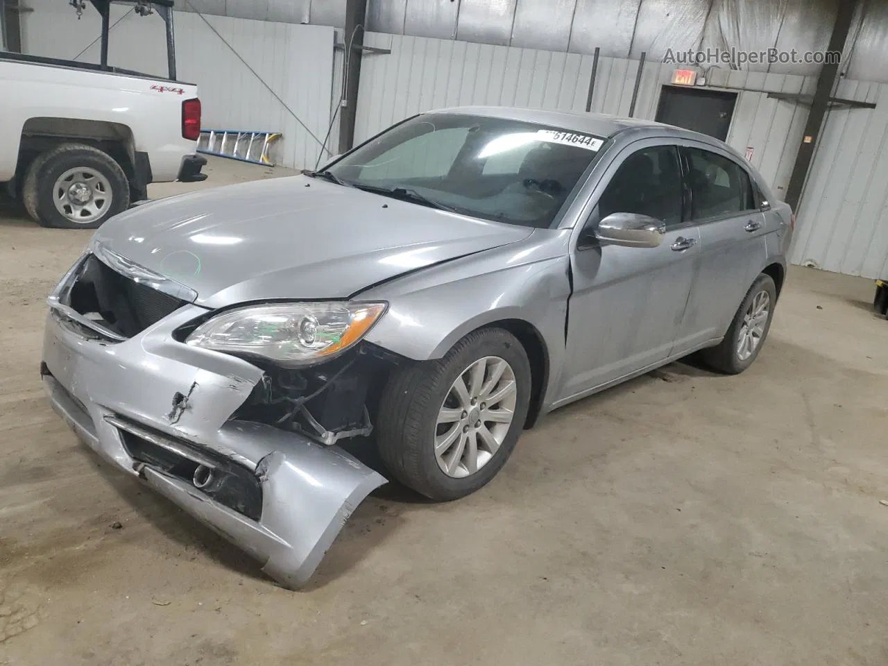 2014 Chrysler 200 Limited Silver vin: 1C3CCBCG2EN156421