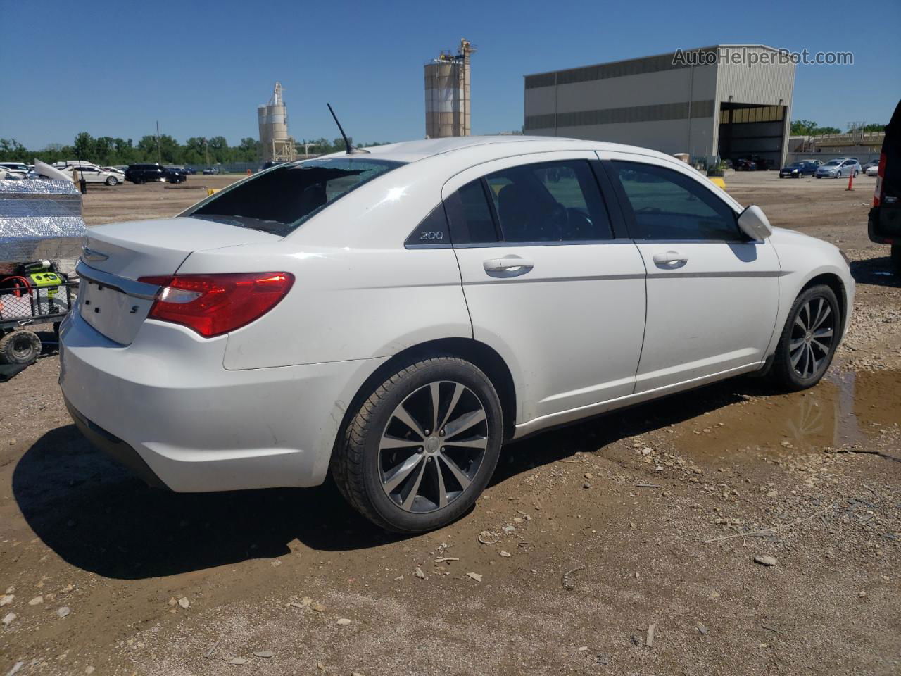 2014 Chrysler 200 Limited White vin: 1C3CCBCG2EN157617