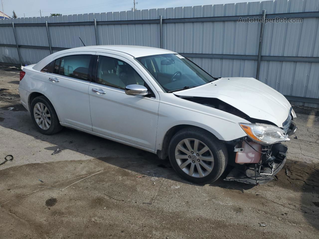 2014 Chrysler 200 Limited White vin: 1C3CCBCG3EN153589