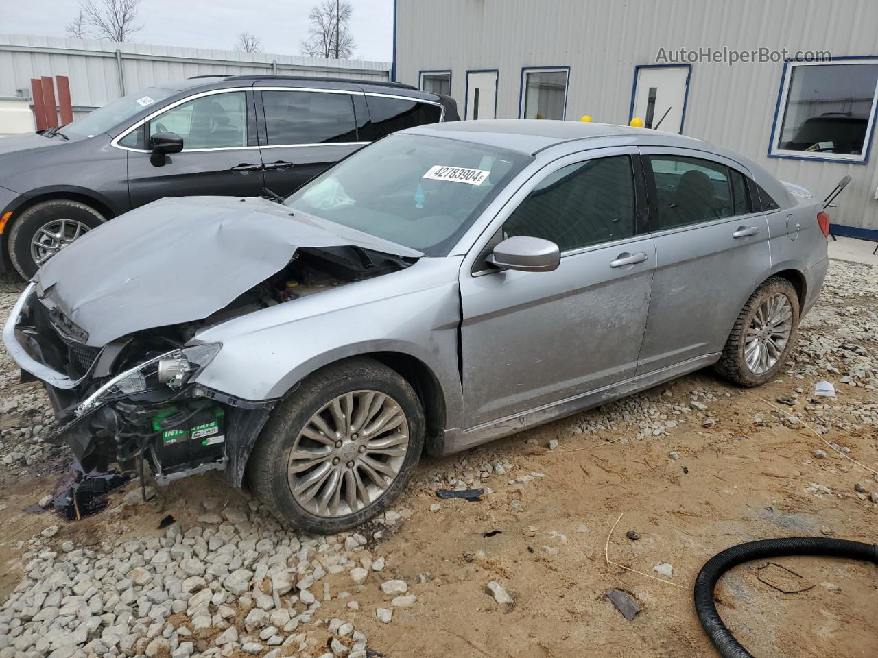 2014 Chrysler 200 Limited Silver vin: 1C3CCBCG3EN164642