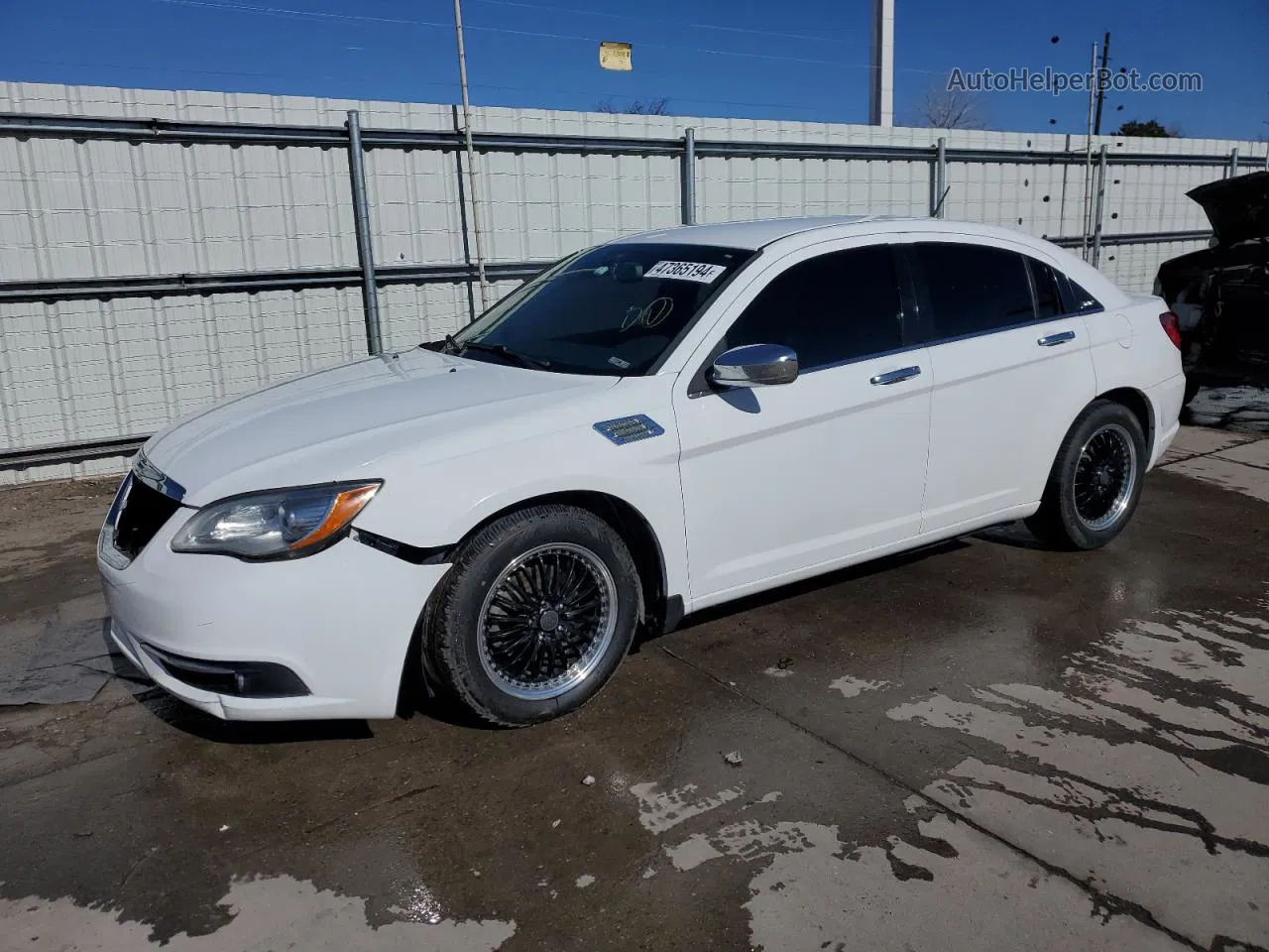 2014 Chrysler 200 Limited White vin: 1C3CCBCG4EN100562