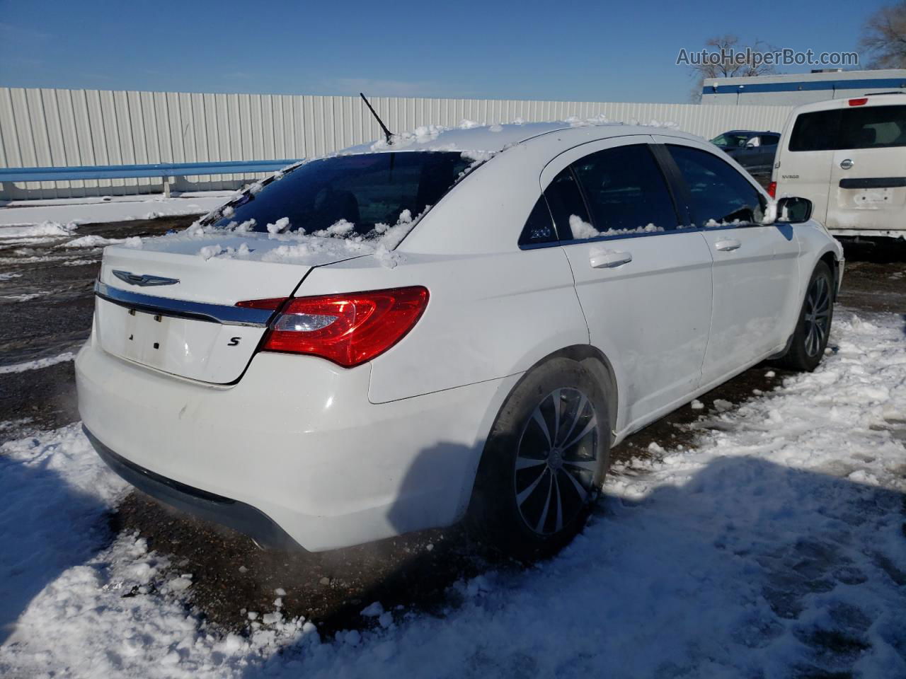 2014 Chrysler 200 Limited White vin: 1C3CCBCG5EN156218