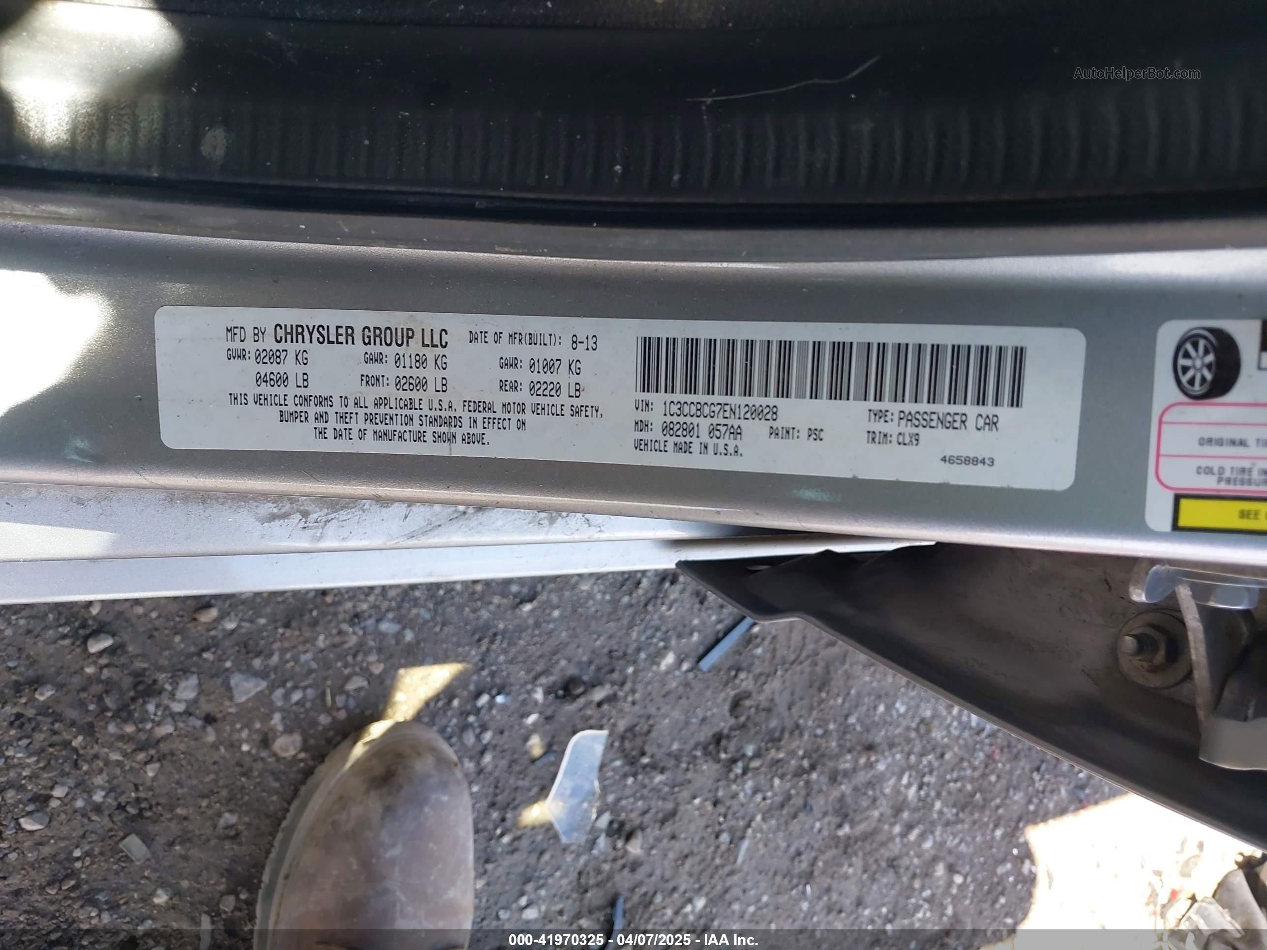 2014 Chrysler 200 Limited Серебряный vin: 1C3CCBCG7EN120028