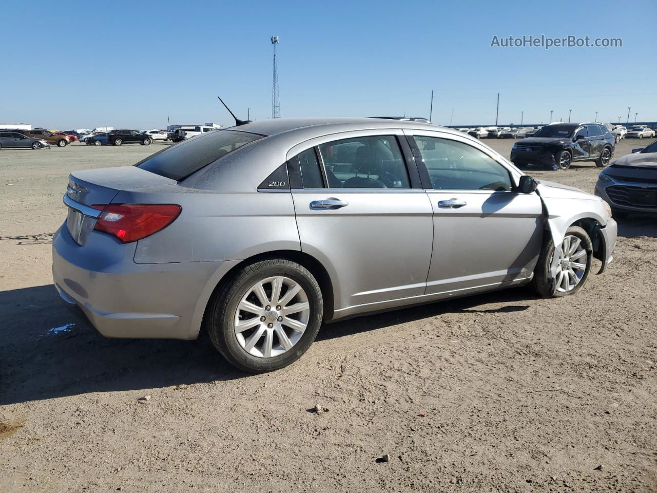 2014 Chrysler 200 Limited Silver vin: 1C3CCBCG7EN157080