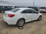 2014 Chrysler 200 Limited White vin: 1C3CCBCG9EN107717