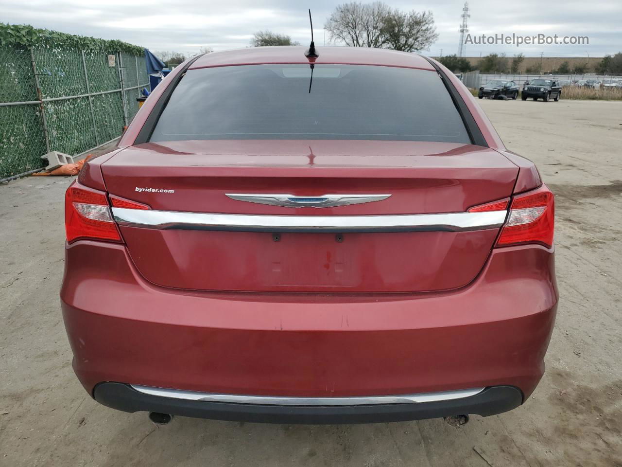 2014 Chrysler 200 Limited Red vin: 1C3CCBCGXEN185309