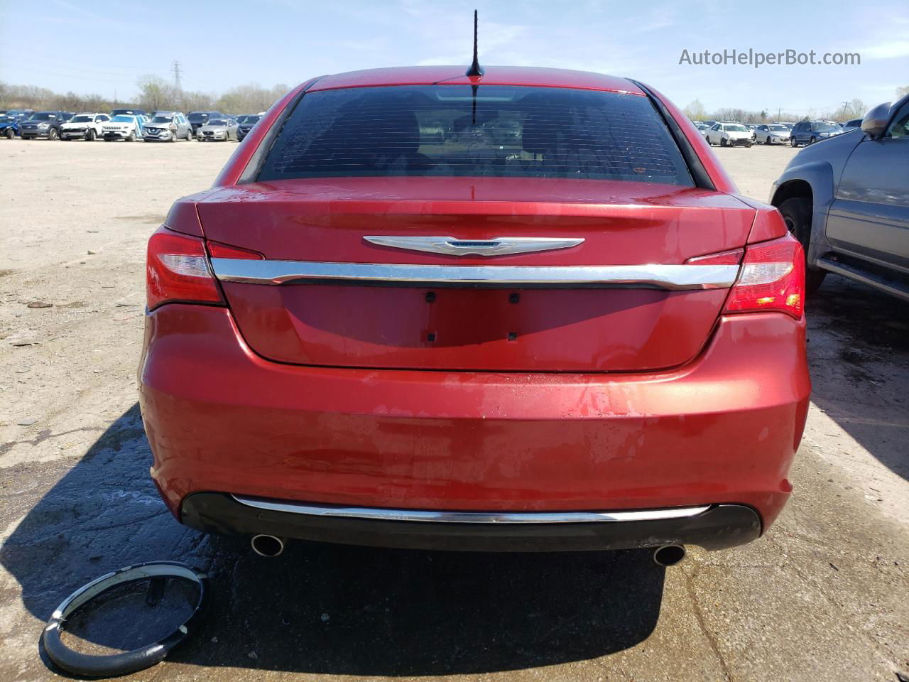 2014 Chrysler 200 Limited Red vin: 1C3CCBCGXEN198156