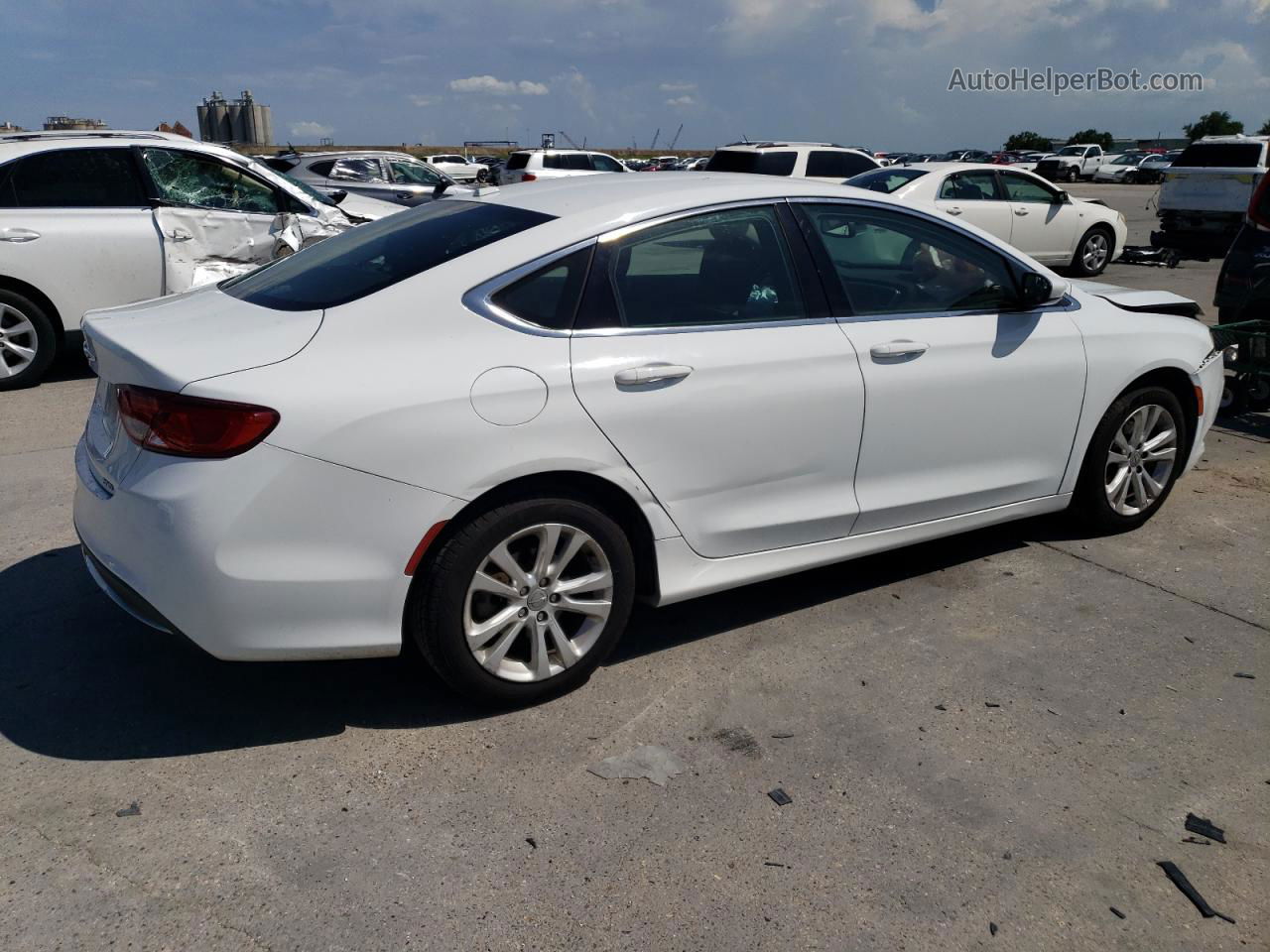 2015 Chrysler 200 Limited White vin: 1C3CCCAB0FN691911