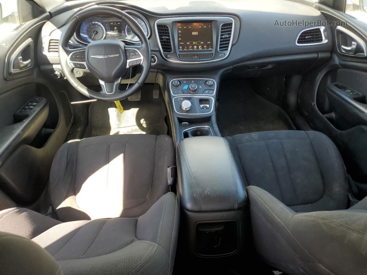 2016 Chrysler 200 Limited Белый vin: 1C3CCCAB0GN107993