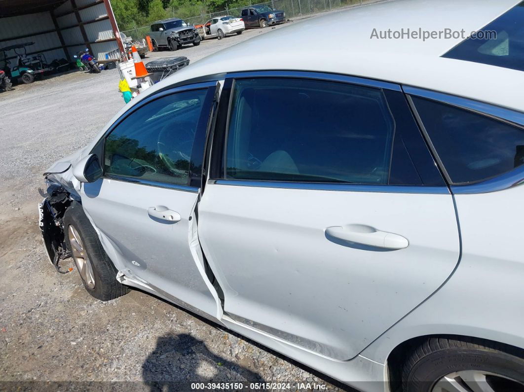 2015 Chrysler 200 Limited Белый vin: 1C3CCCAB1FN756524