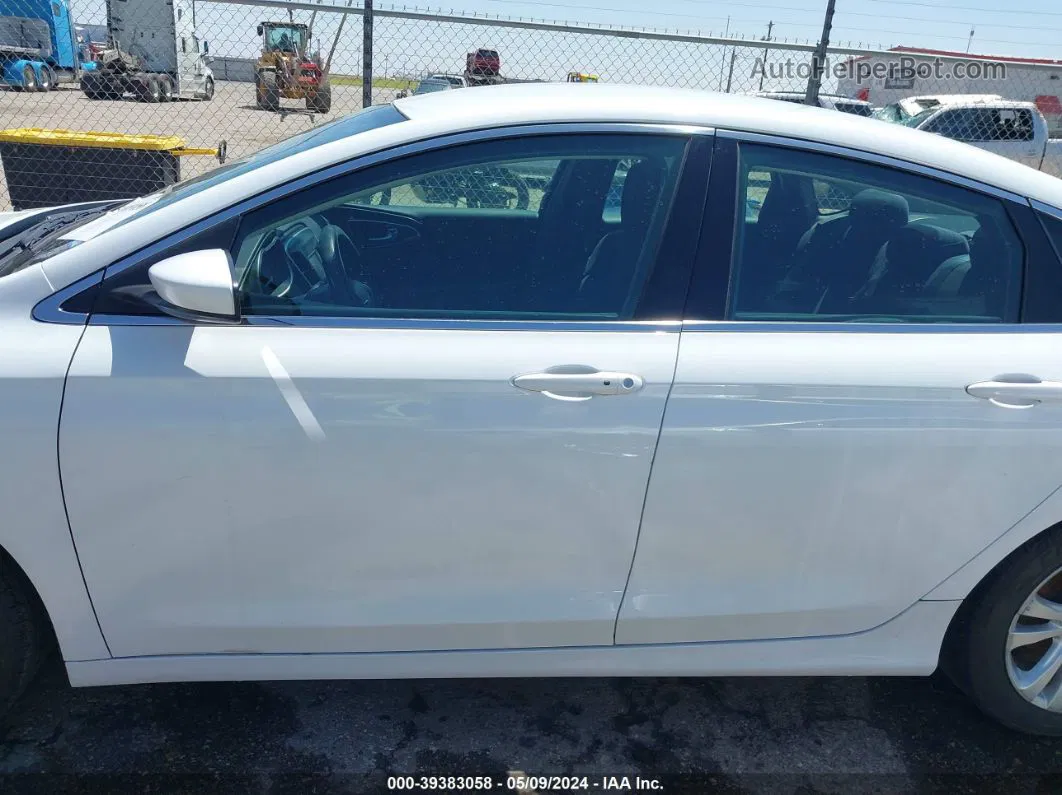 2016 Chrysler 200 Limited White vin: 1C3CCCAB1GN114869