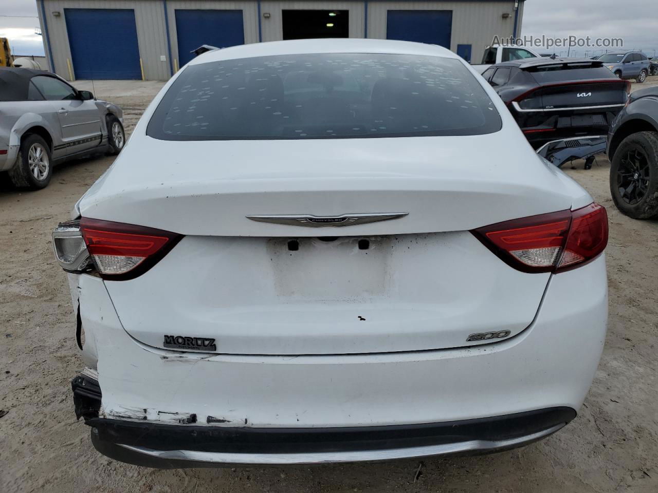 2016 Chrysler 200 Limited Белый vin: 1C3CCCAB1GN151226