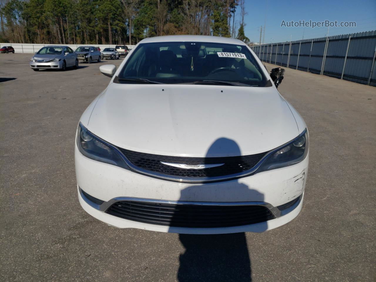 2017 Chrysler 200 Limited White vin: 1C3CCCAB1HN509779