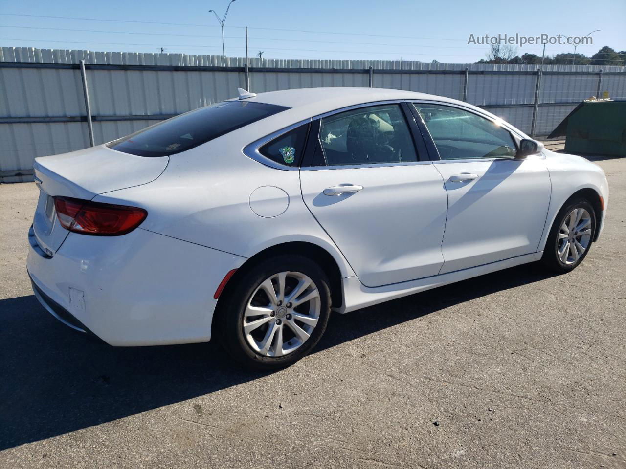 2017 Chrysler 200 Limited White vin: 1C3CCCAB1HN509779