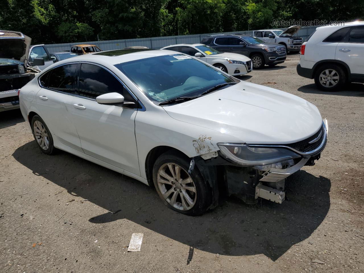 2015 Chrysler 200 Limited White vin: 1C3CCCAB2FN621083