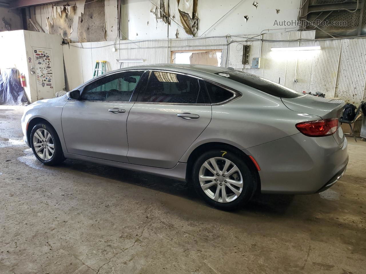 2015 Chrysler 200 Limited Silver vin: 1C3CCCAB2FN637557