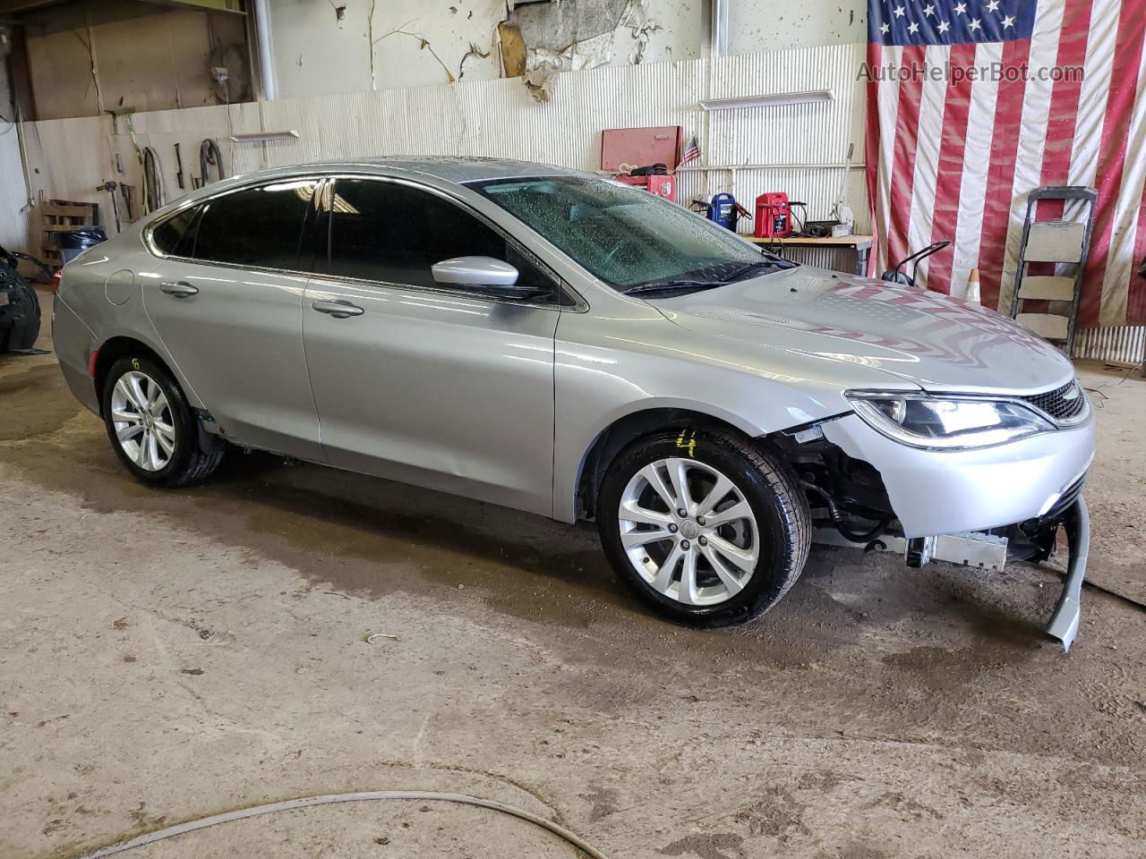 2015 Chrysler 200 Limited Silver vin: 1C3CCCAB2FN637557