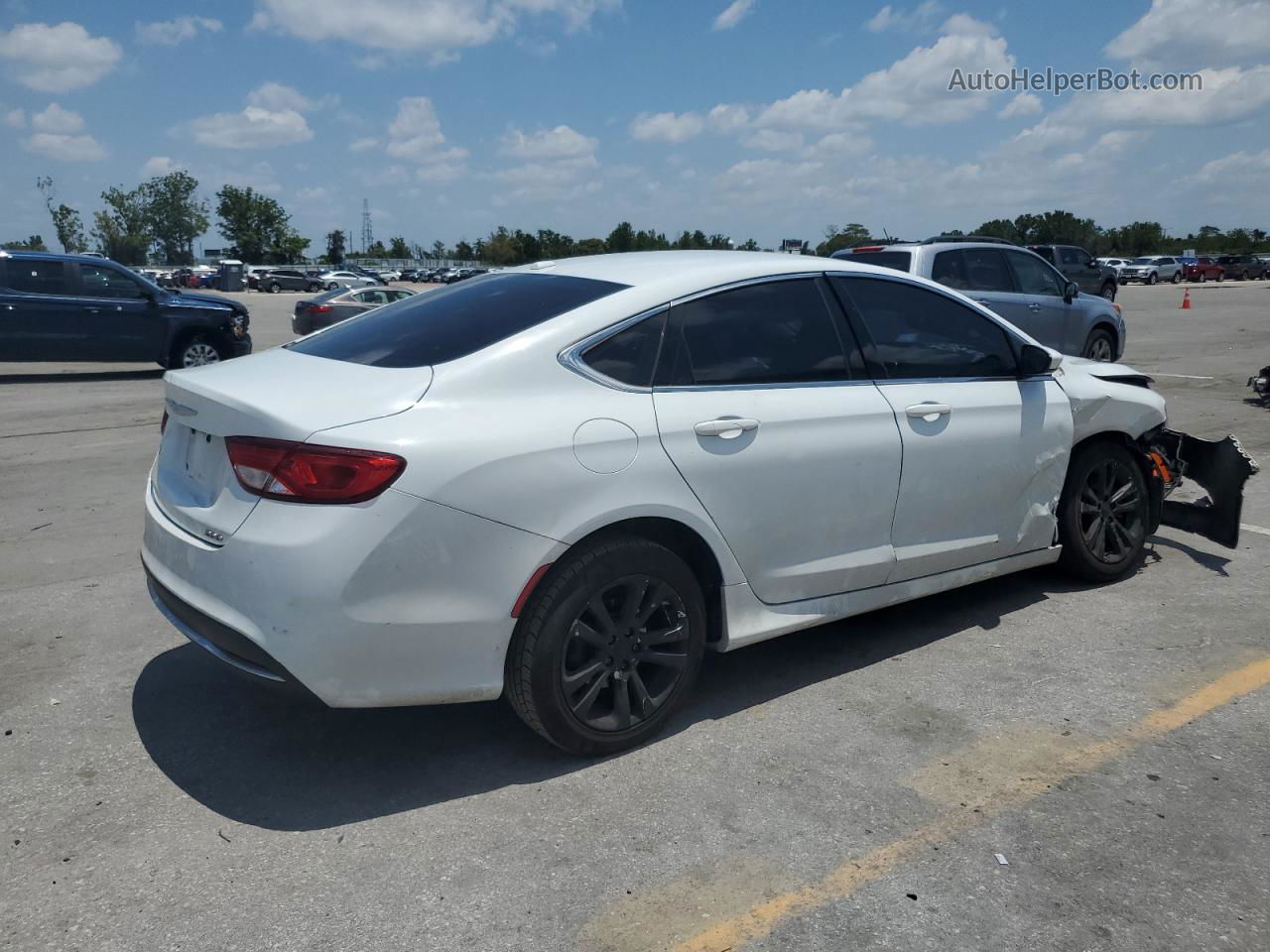 2015 Chrysler 200 Limited White vin: 1C3CCCAB2FN743300