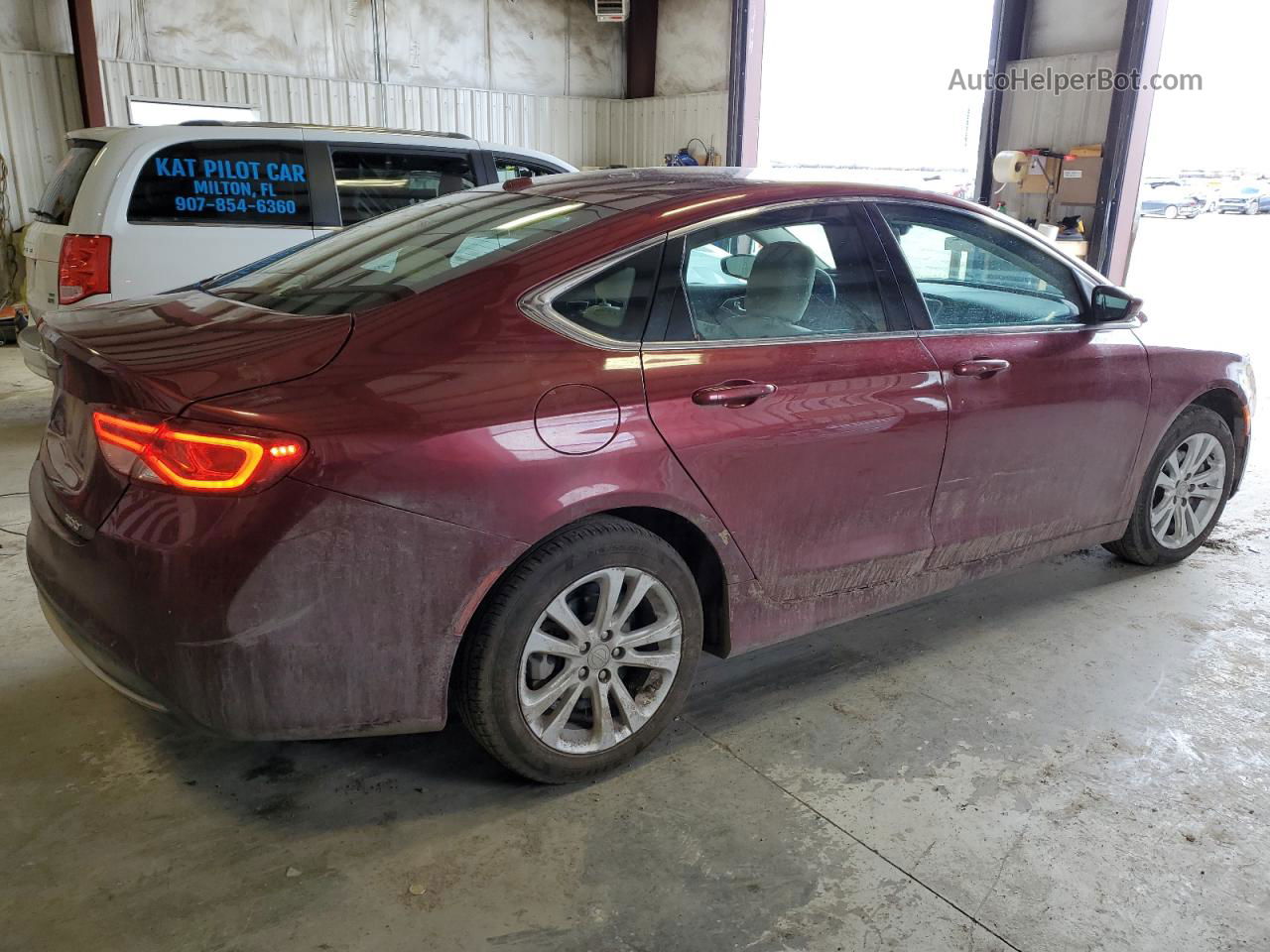 2015 Chrysler 200 Limited Burgundy vin: 1C3CCCAB3FN529691