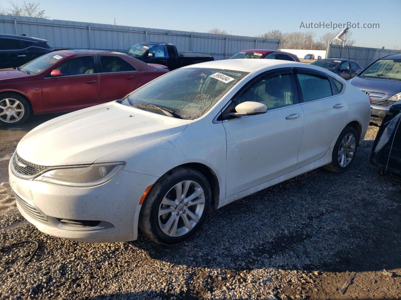 2015 Chrysler 200 Limited White vin: 1C3CCCAB3FN531232