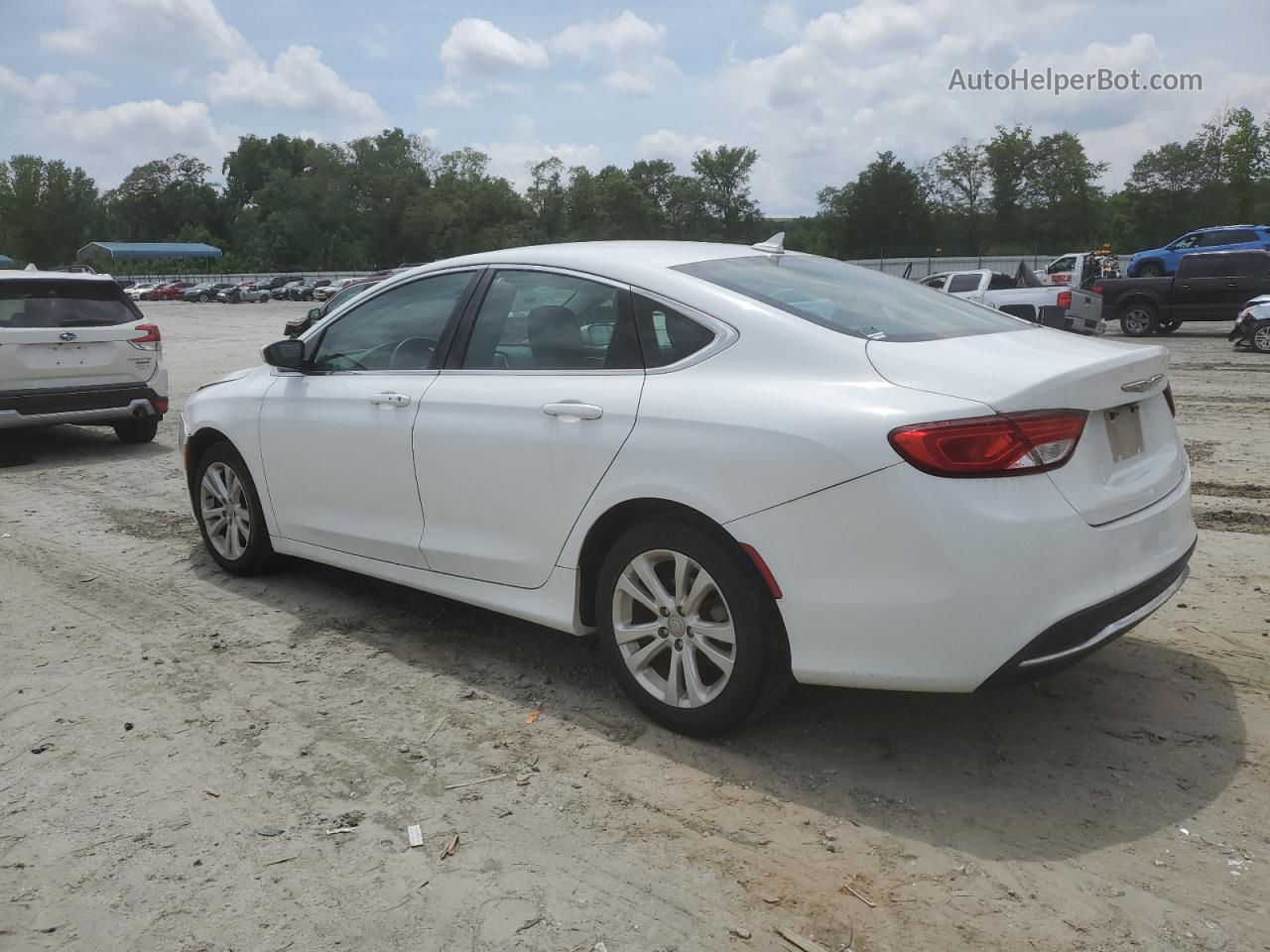 2015 Chrysler 200 Limited White vin: 1C3CCCAB3FN662340