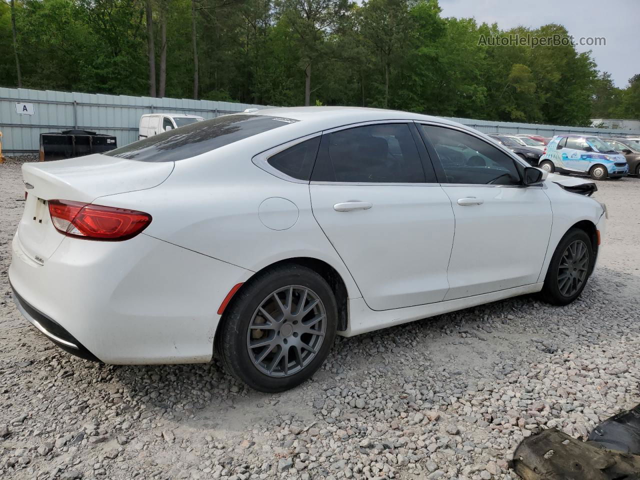 2015 Chrysler 200 Limited White vin: 1C3CCCAB3FN704103