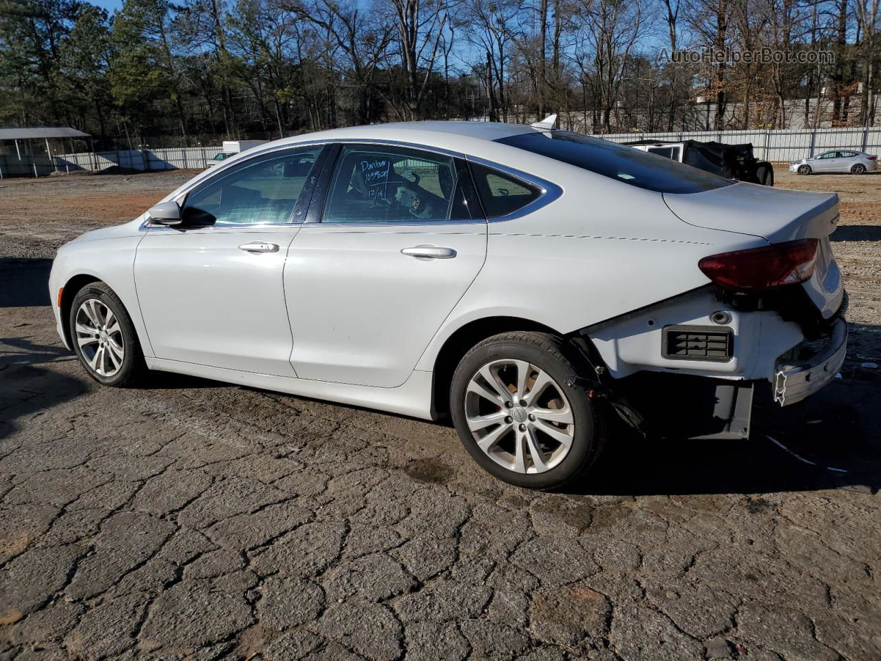 2015 Chrysler 200 Limited White vin: 1C3CCCAB4FN716602