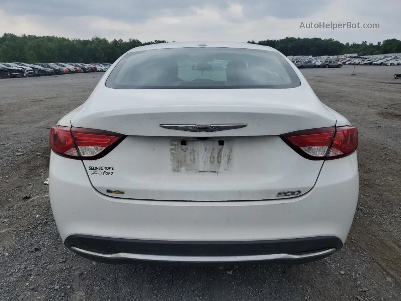 2015 Chrysler 200 Limited White vin: 1C3CCCAB4FN743346